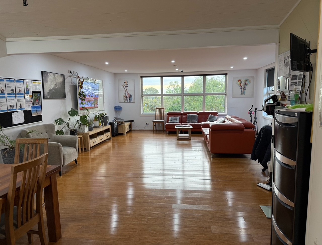 Leeder Avenue — Home image 5