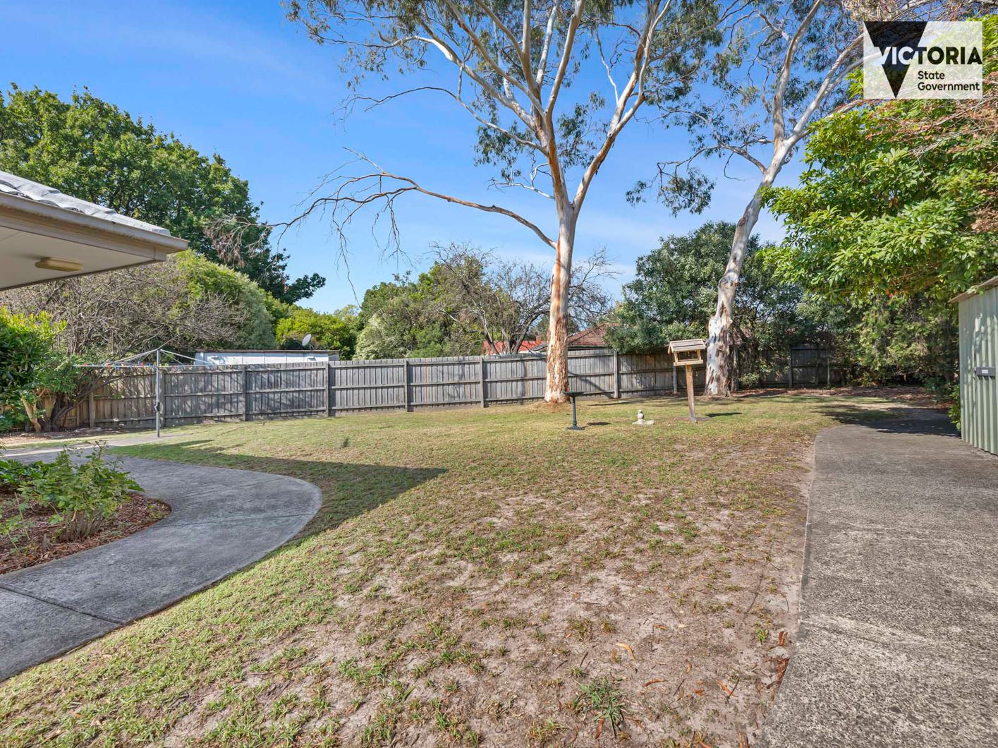 Room available in spacious Fully Accessible Croydon home — Home image 11