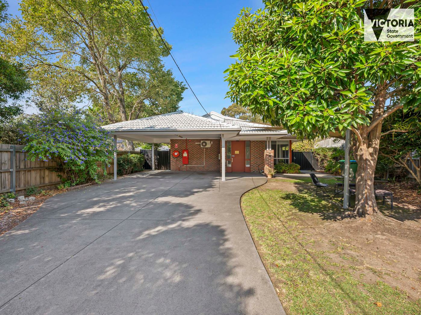 Room available in spacious Fully Accessible Croydon home — Home image 16