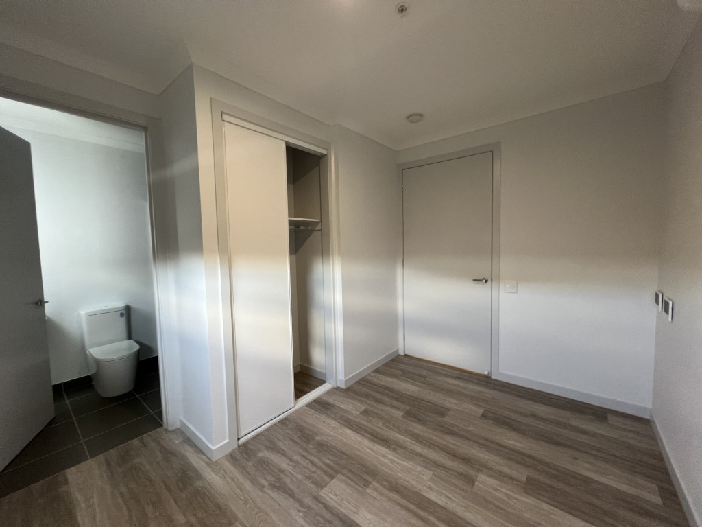 4 BR High Physical Support home with OOA room – Clyde North — Home image 5