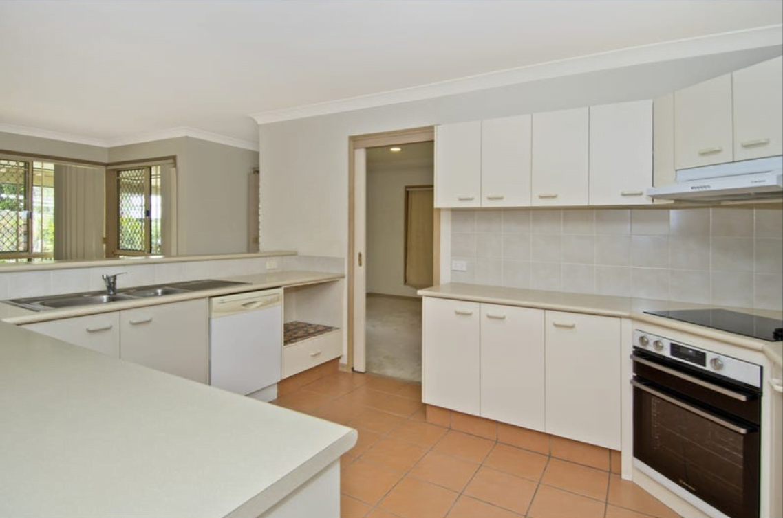 Situated close to Gold Coast's main theme parks and amenities — Home image 2