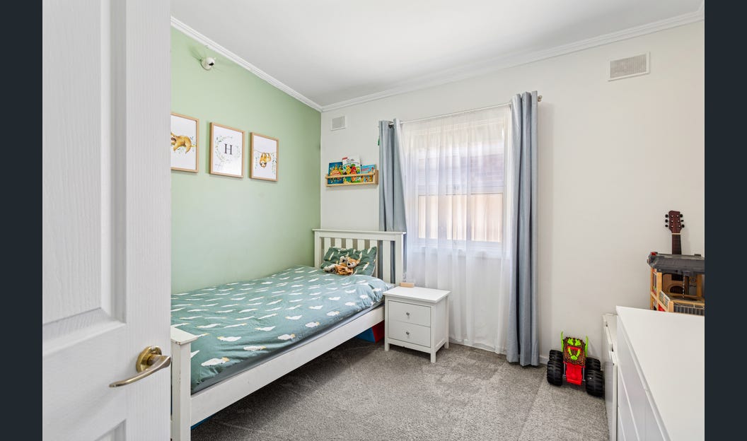 SIL house in Salisbury - FULLY FURNISHED and AVAILABLE NOW — Home image 7