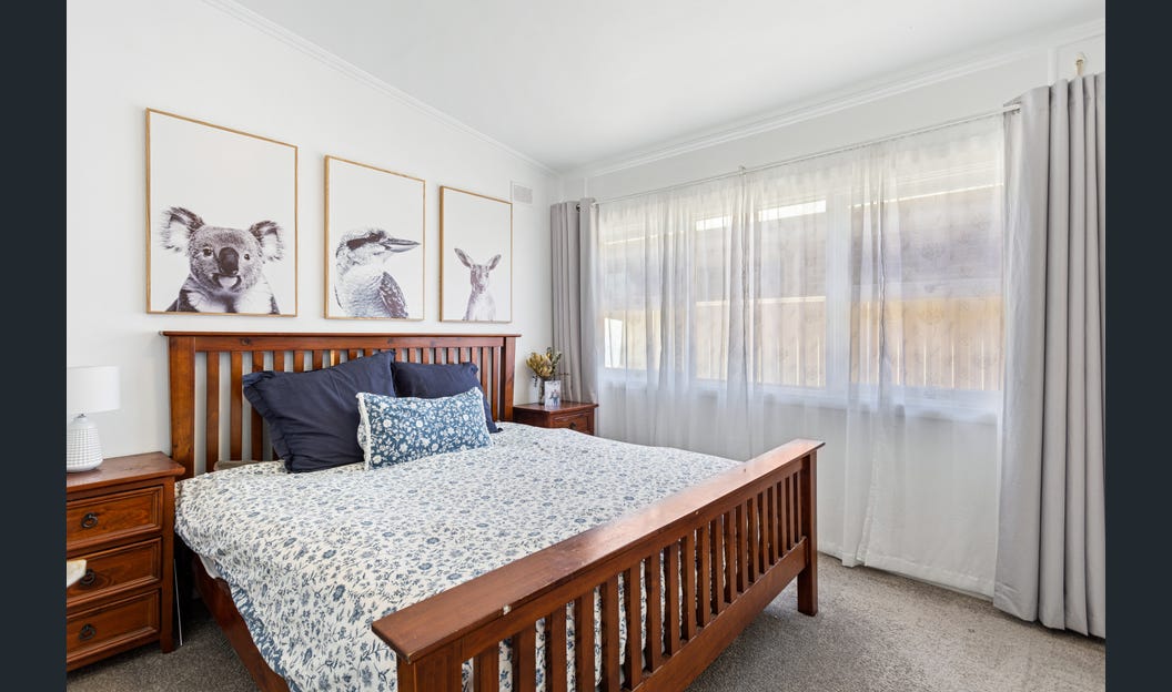 SIL house in Salisbury - FULLY FURNISHED and AVAILABLE NOW — Home image 8