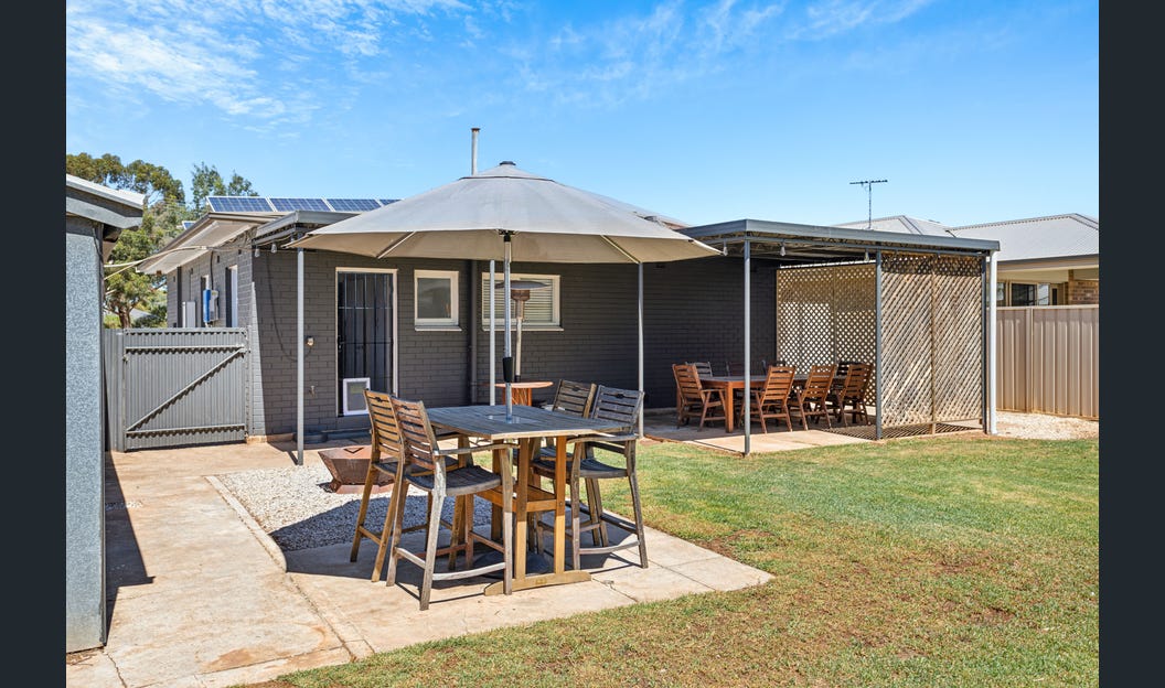 SIL house in Salisbury - FULLY FURNISHED and AVAILABLE NOW — Home image 10