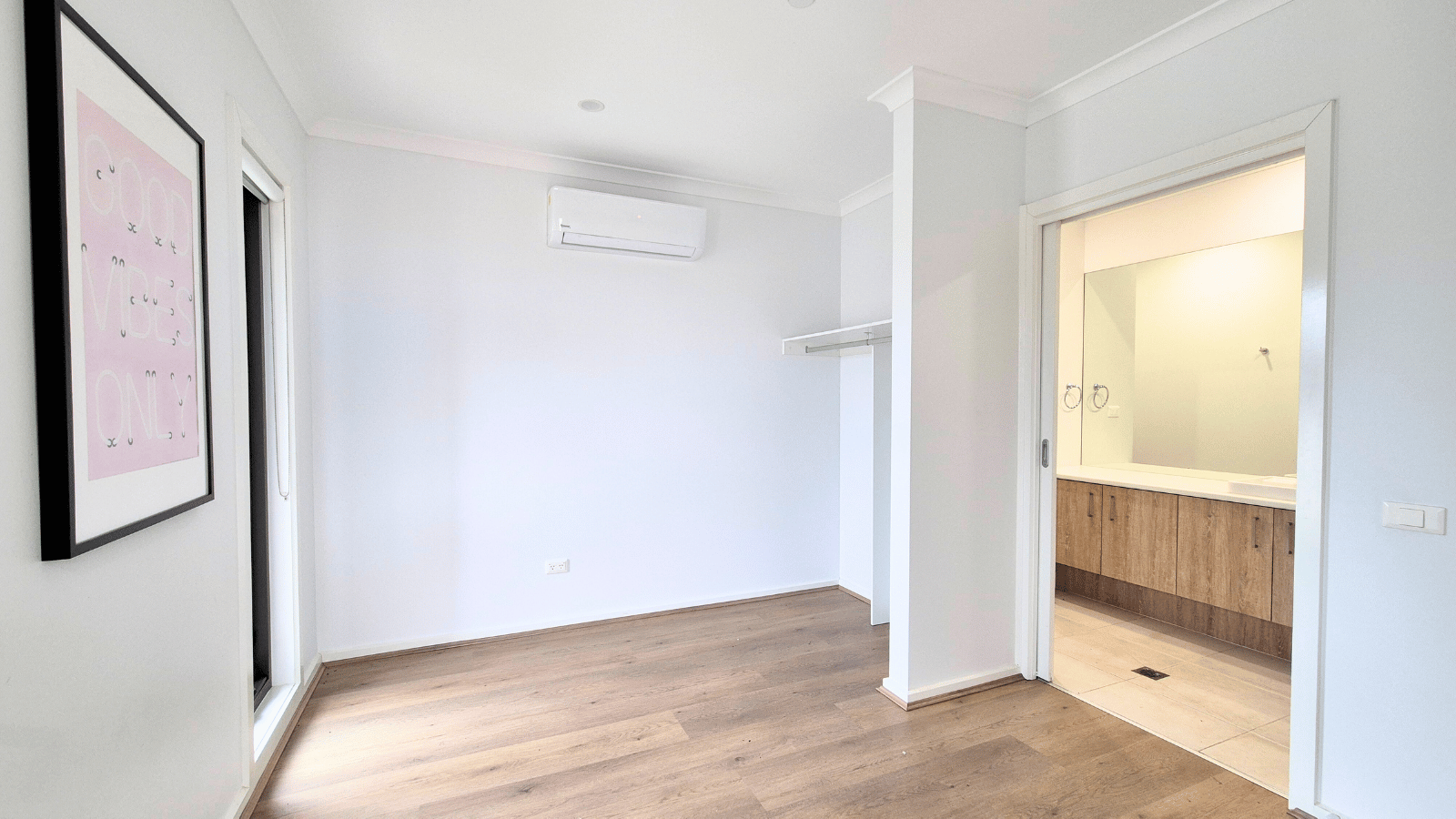 Sole occupancy robust/IL villa - Wyndham Vale - now available — Home image 6