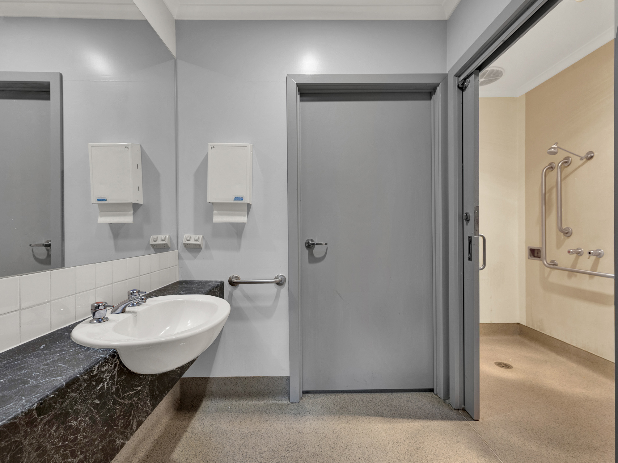 Morwell: Robust house — Home image 7