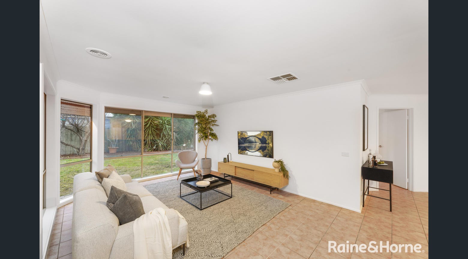 Supported Independent Living (SIL) / Medium Term / Short Term Respite — Home image 8