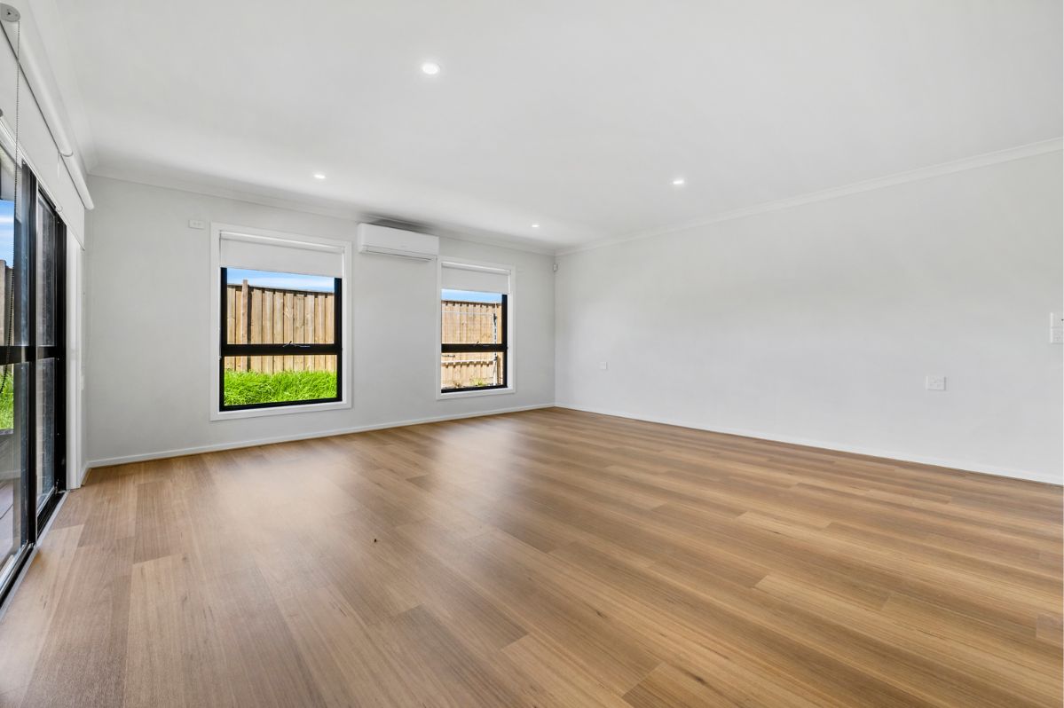 Modern 3-Bedroom HPS - Margie Street, Wyndham Vale — Home image 7