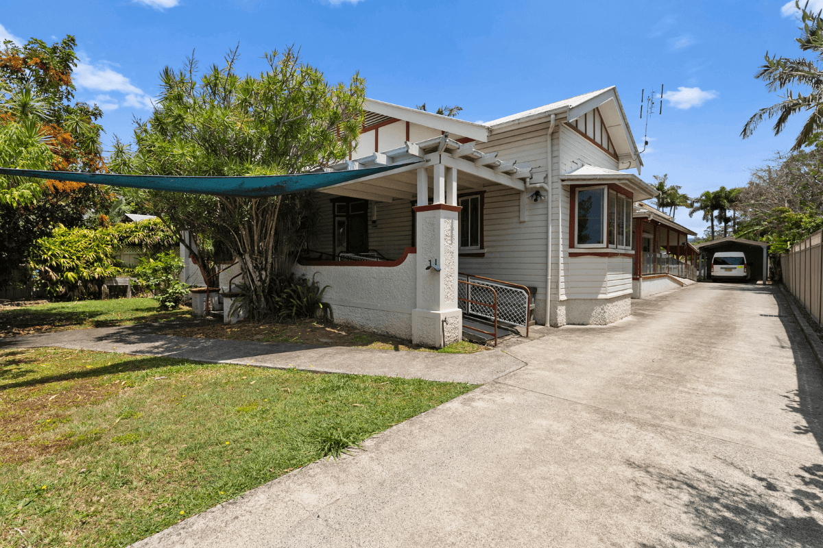 Discover this spacious, accessible home in laid-back Mullumbimby. in Mullumbimby