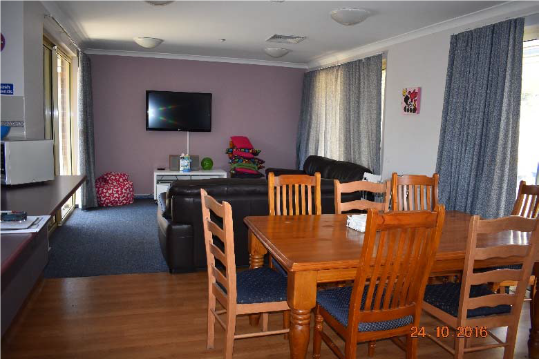 Lifestyle living in Leafy Cheltenham — Home image 6