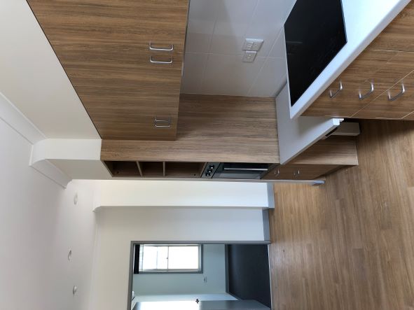 One vacancy in a brick veneer Unit in the leafy suburb of Thomson — Home image 3