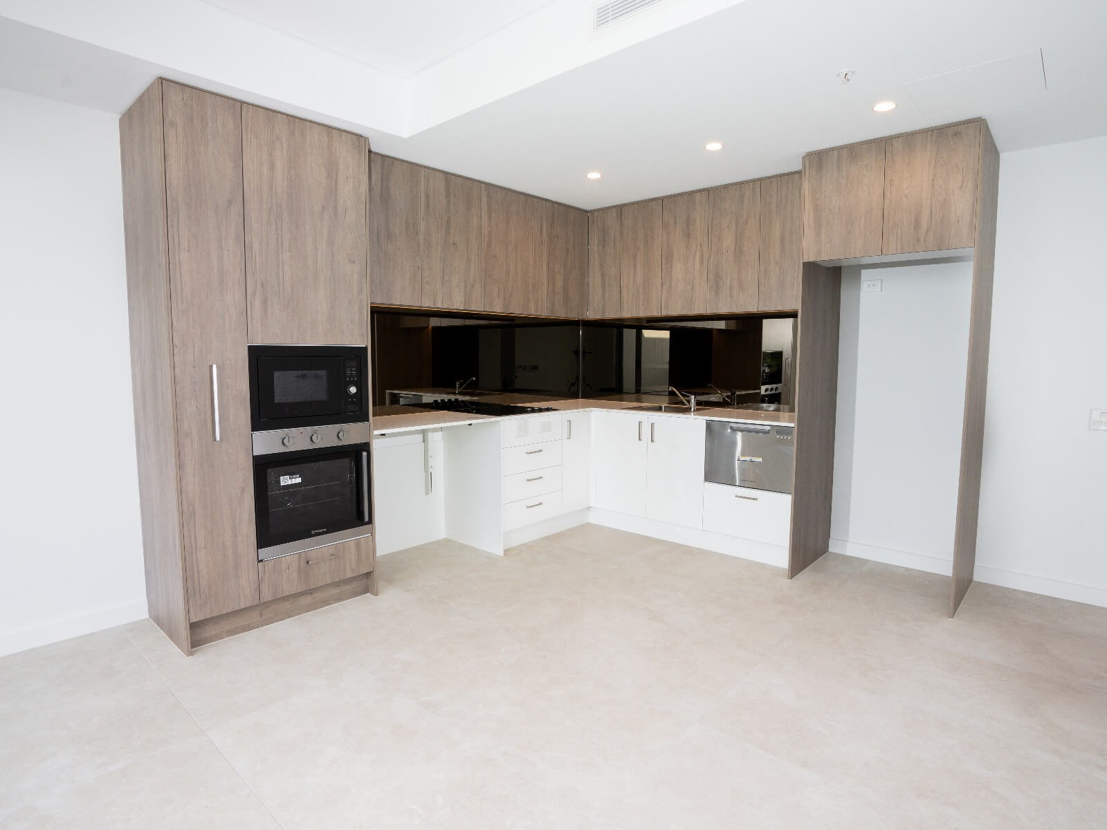 DG18/5B Taupe Glade, Schofields, NSW – HPS — Home image 2