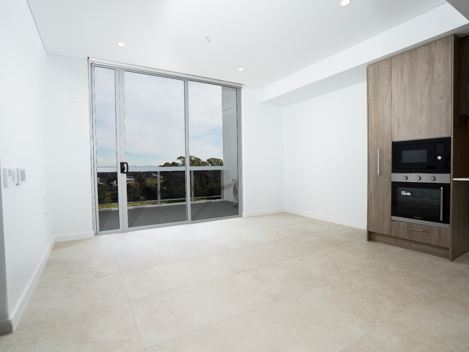 DG18/5B Taupe Glade, Schofields, NSW – HPS — Home image 8