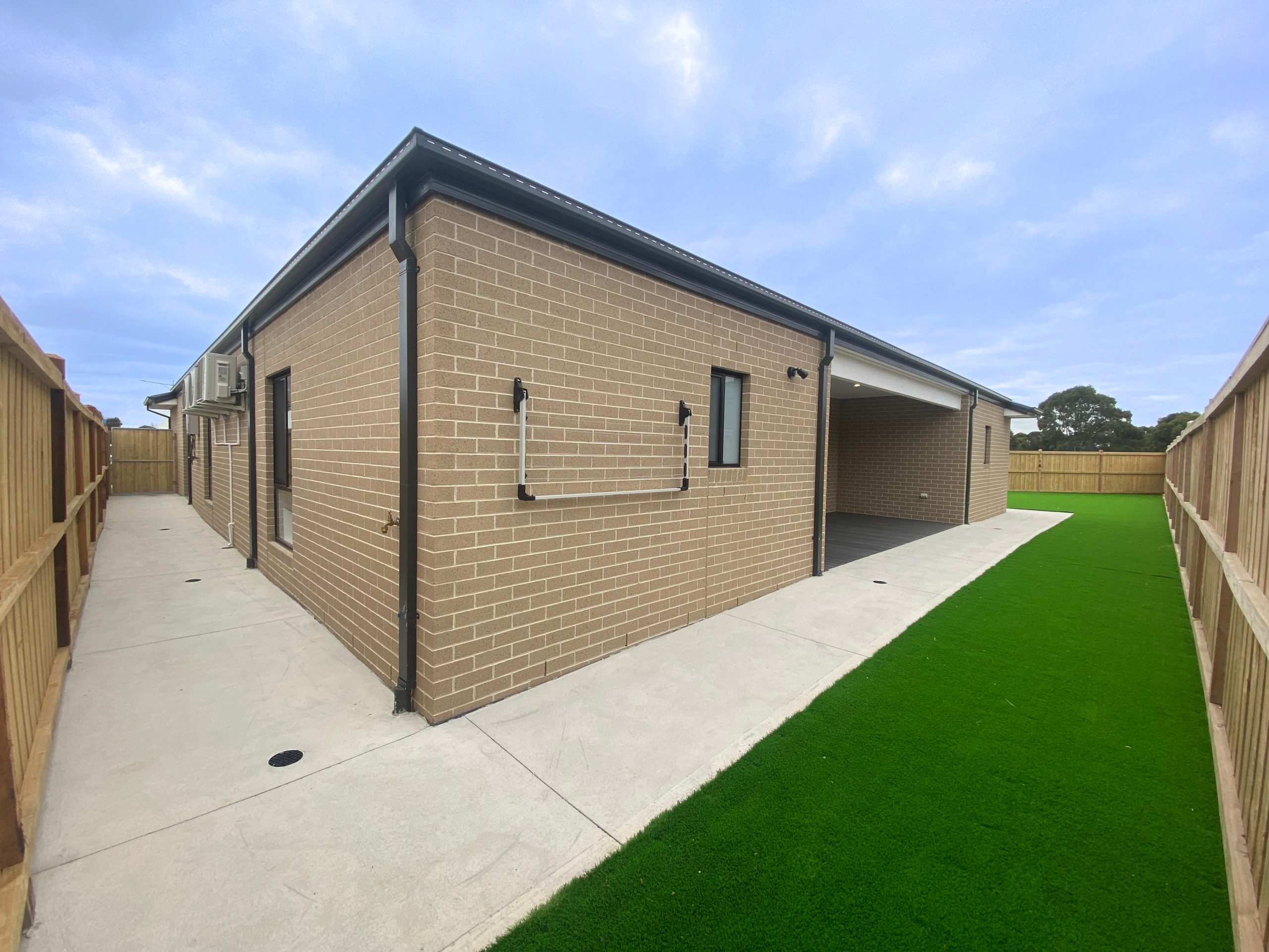 GIOVANNI HPS/BARIATRIC & VILLA - Charlemont, Victoria — Home image 2