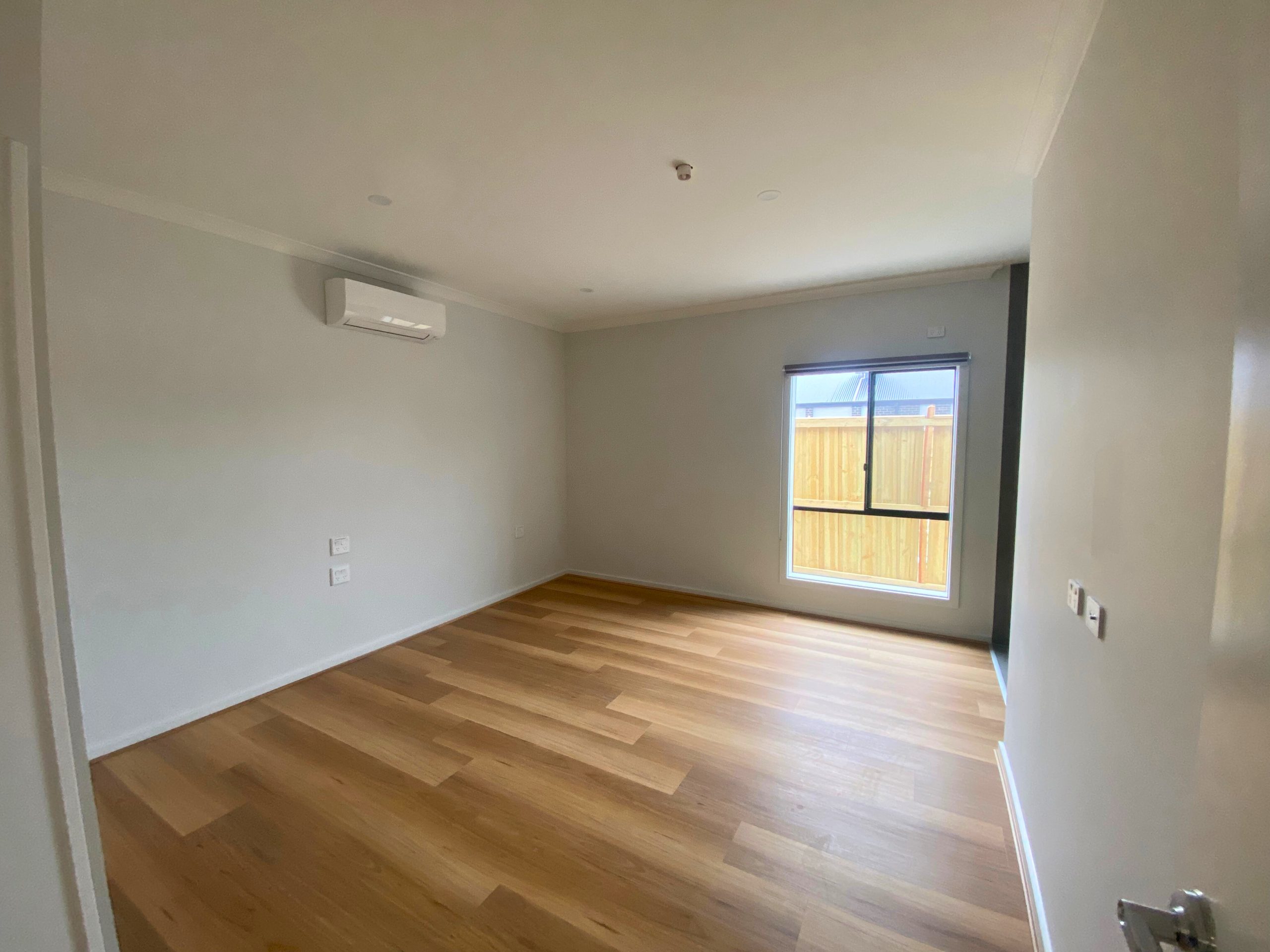 GIOVANNI HPS/BARIATRIC & VILLA - Charlemont, Victoria — Home image 13