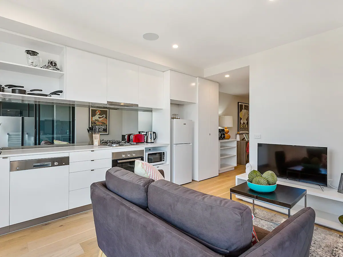 Accessible Accommodation in Brunswick - Available now for MTA/STA in Brunswick