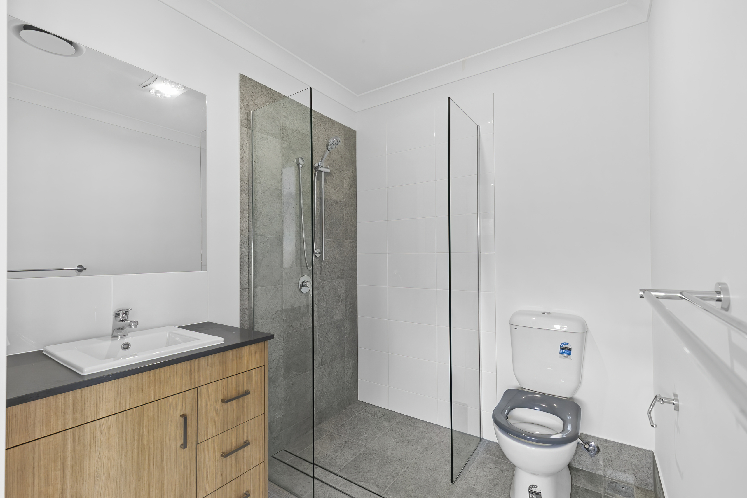 BURRUM HEADS, FRASER COAST, QLD – IMPROVED LIVEABILITY HOUSE in Burrum Heads