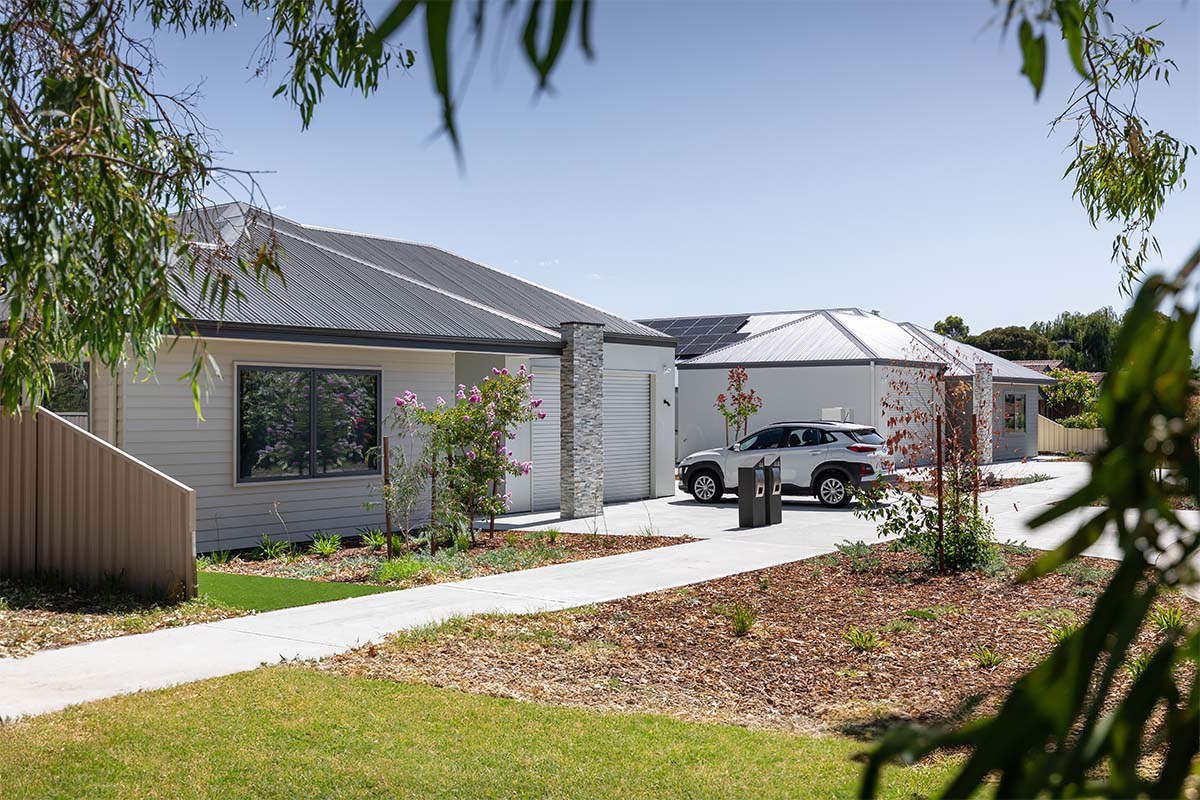 3 Bedroom Shared Home, Beechboro. — Home image 2
