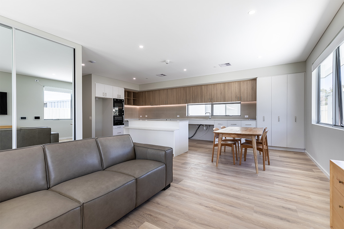 3 Bedroom Shared Home, Beechboro. — Home image 5