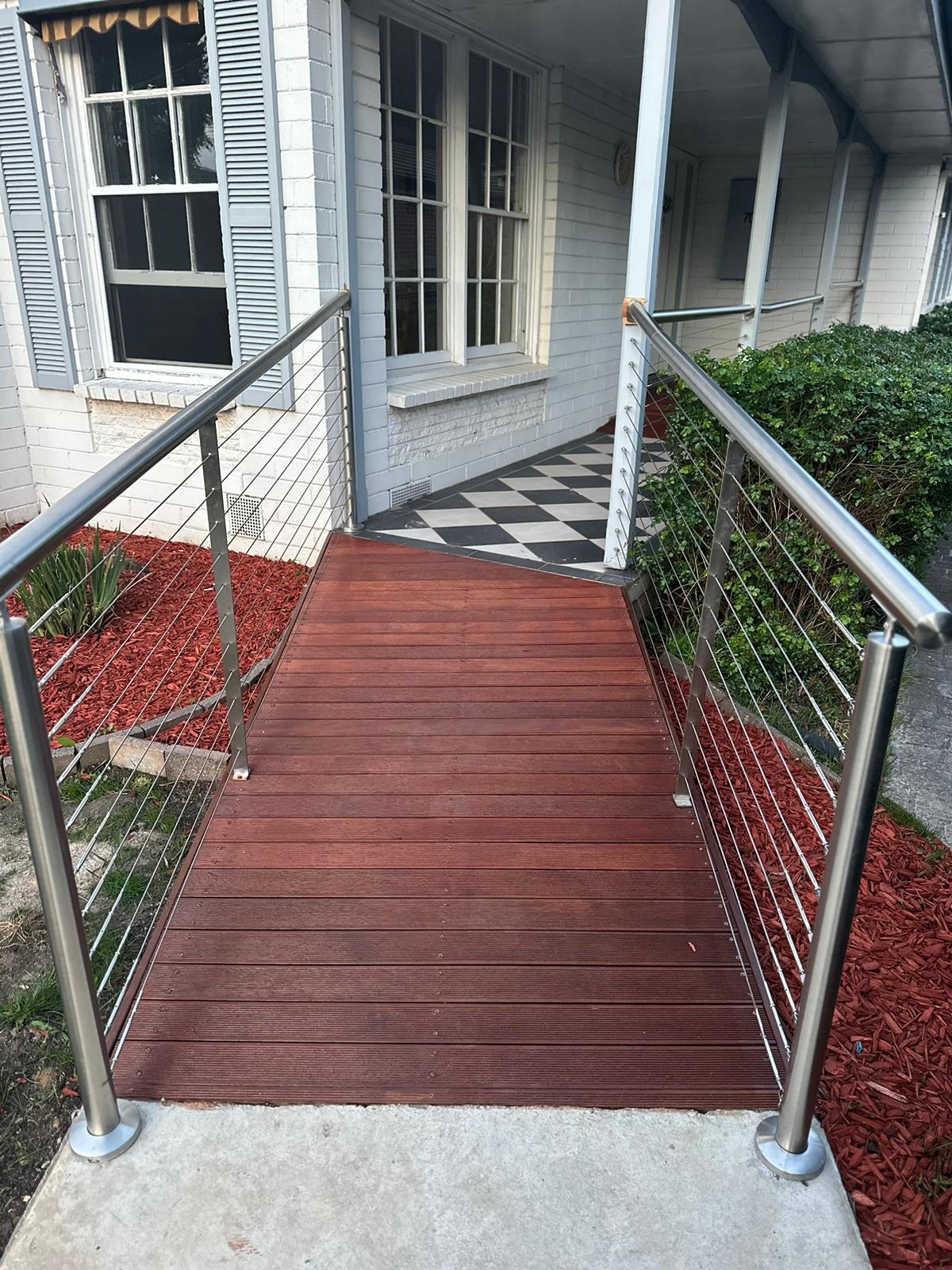 Fully accessible 4 bedroom SIL house-Newly renovated with Brand New Amenities — Home image 2