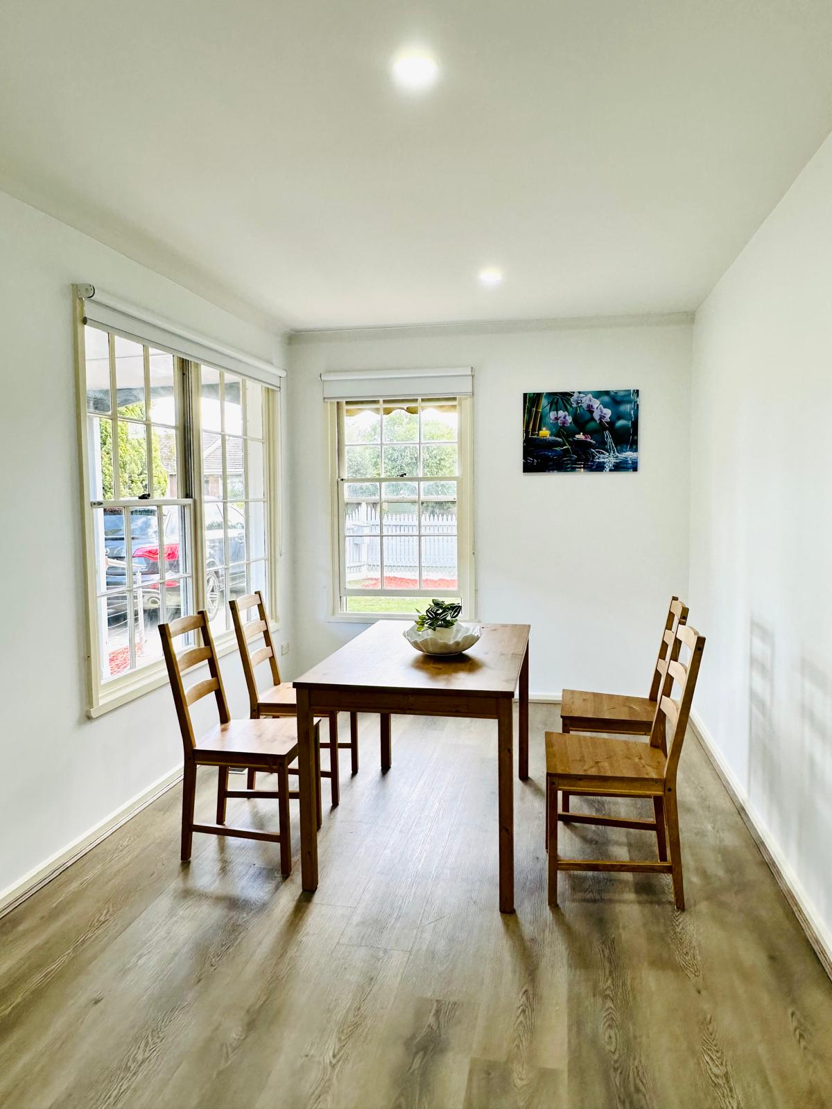 Fully accessible 4 bedroom SIL house-Newly renovated with Brand New Amenities — Home image 7