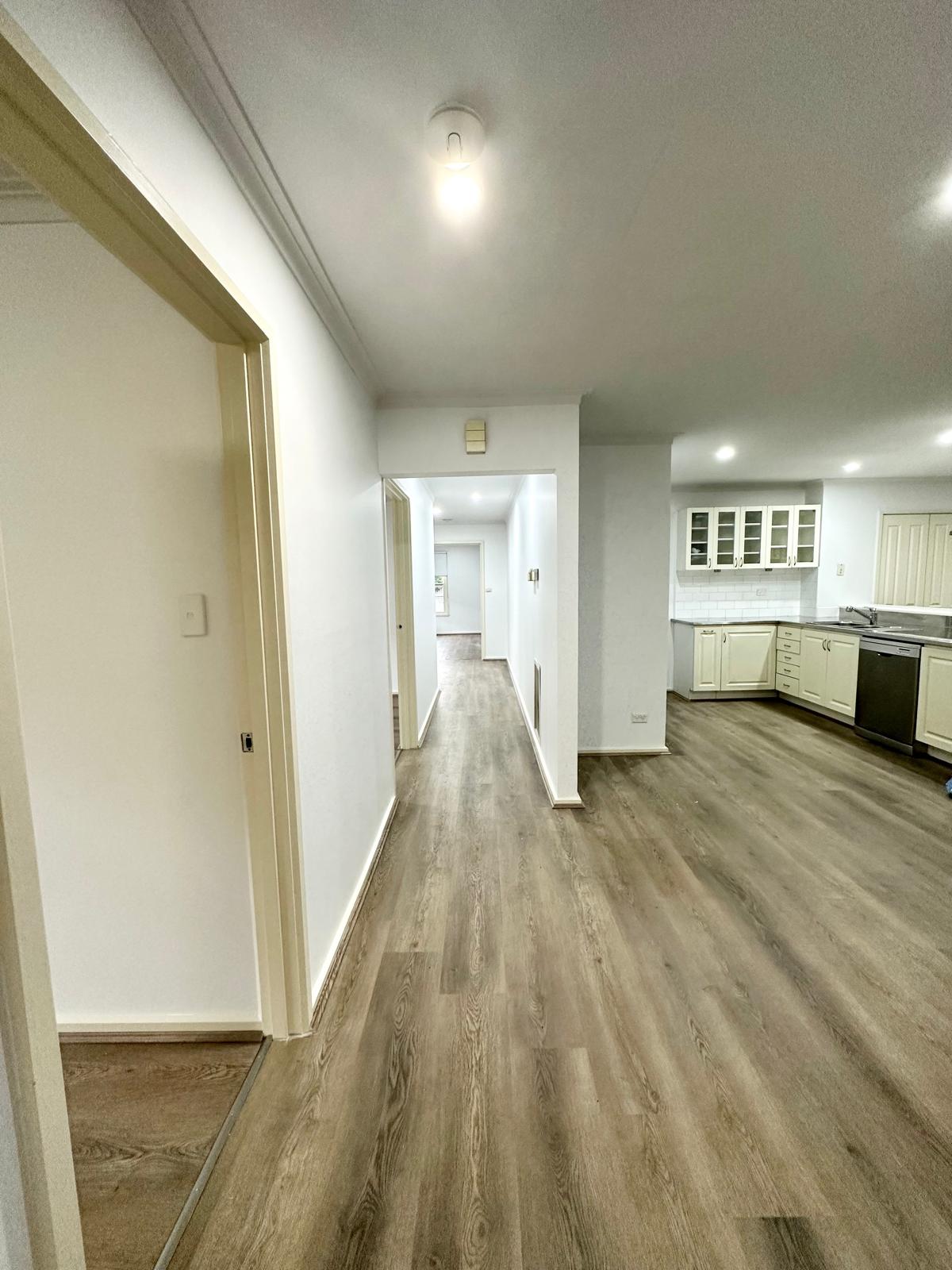 Fully accessible 4 bedroom SIL house-Newly renovated with Brand New Amenities — Home image 14