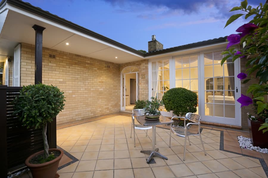 Female Tranquil SIL Home on North Shore Suburb — Home image 5