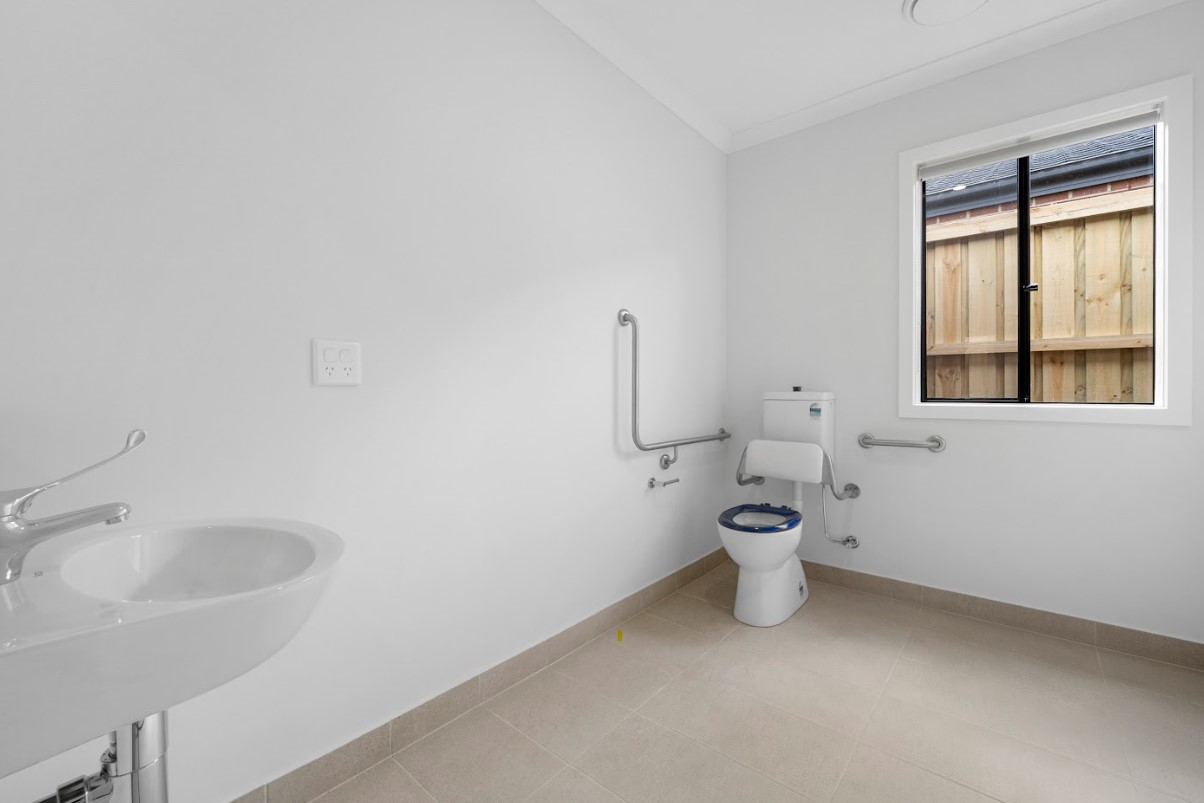 Elegance Awaits: Stunning 2-Bedroom Home in Premier Location! — Home image 10