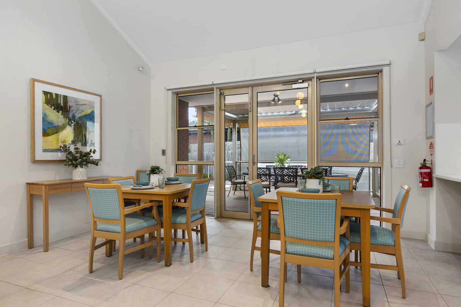 Enjoy living in a renovated home in lovely Lysterfield! — Home image 7