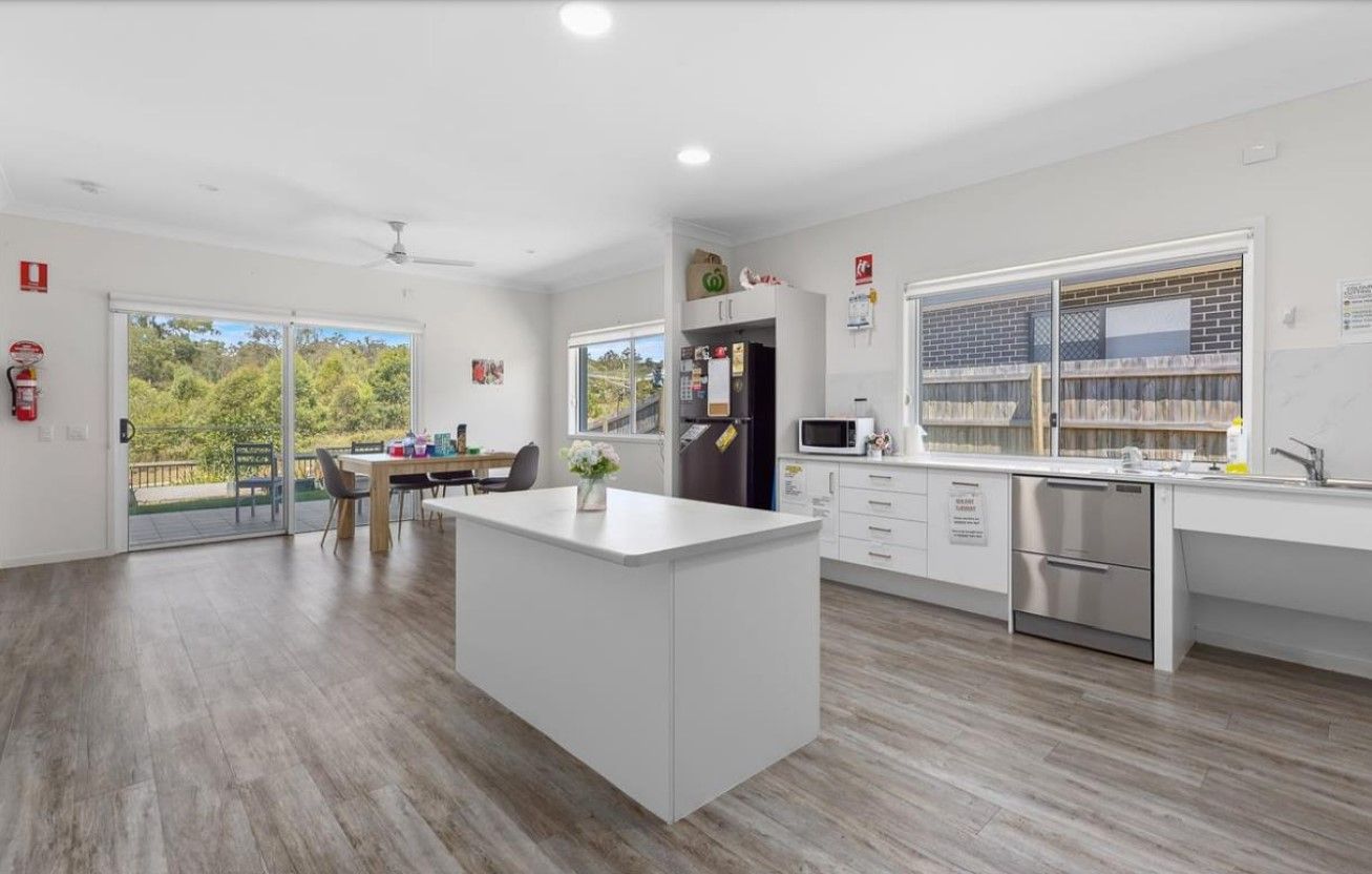 Deebing Heights QLD 4306 — Home image 10