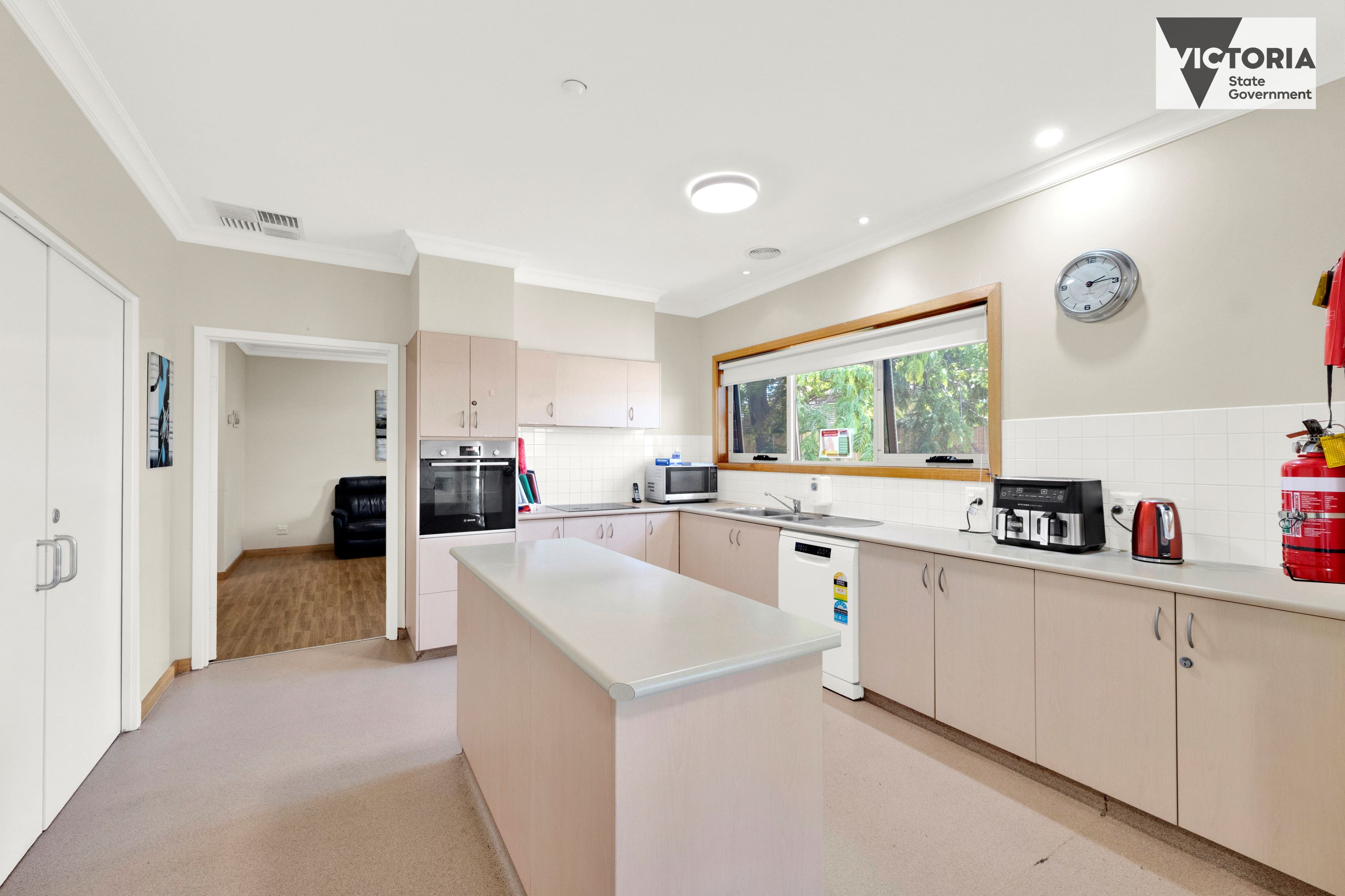 Don't miss this spacious living in Glenroy! — Home image 3