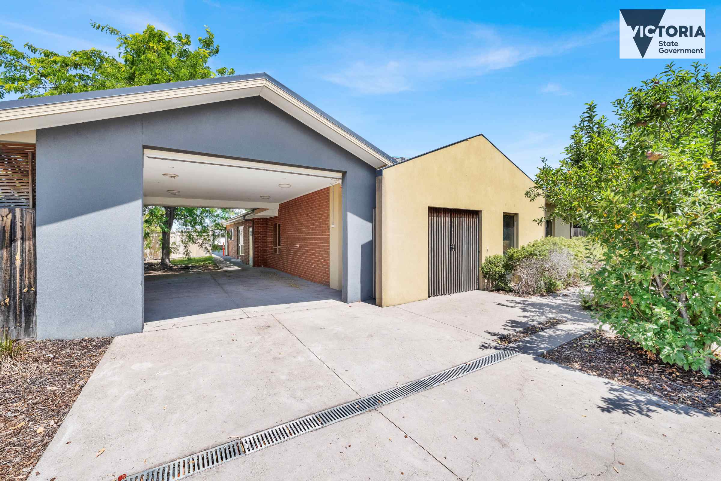Don't miss this spacious living in Glenroy! — Home image 9