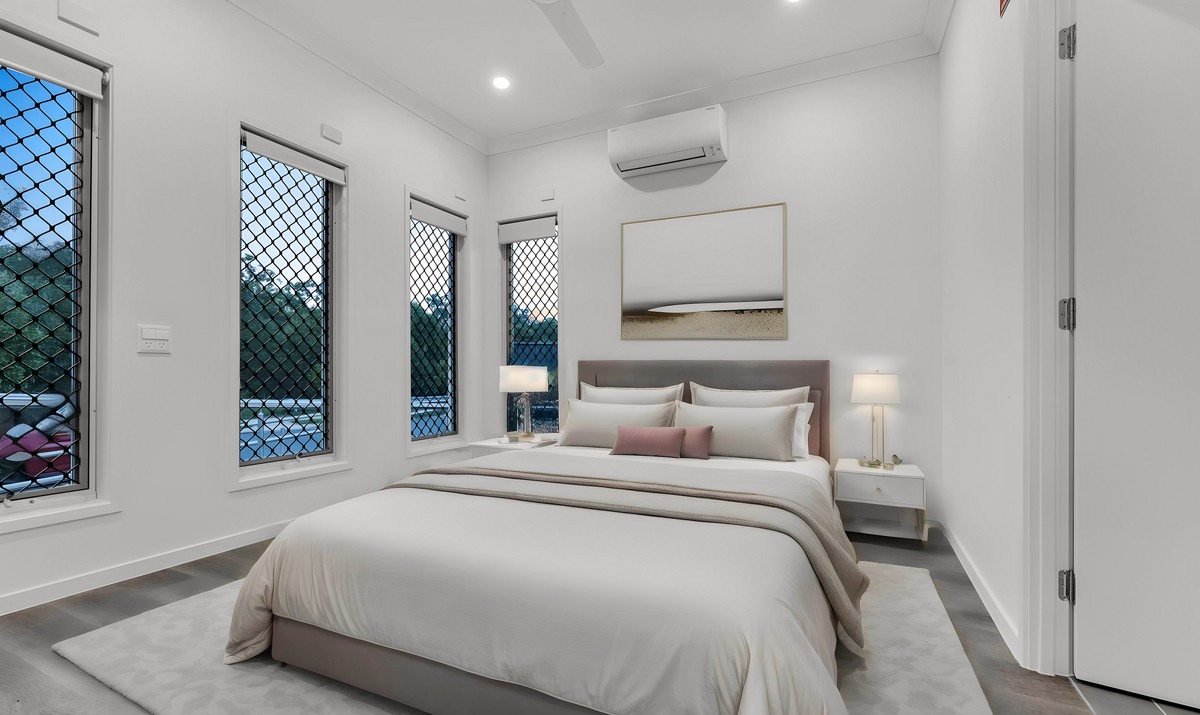 Exceptional full y accessibl SDA Living in the Heart of Spring Mountain — Home image 3