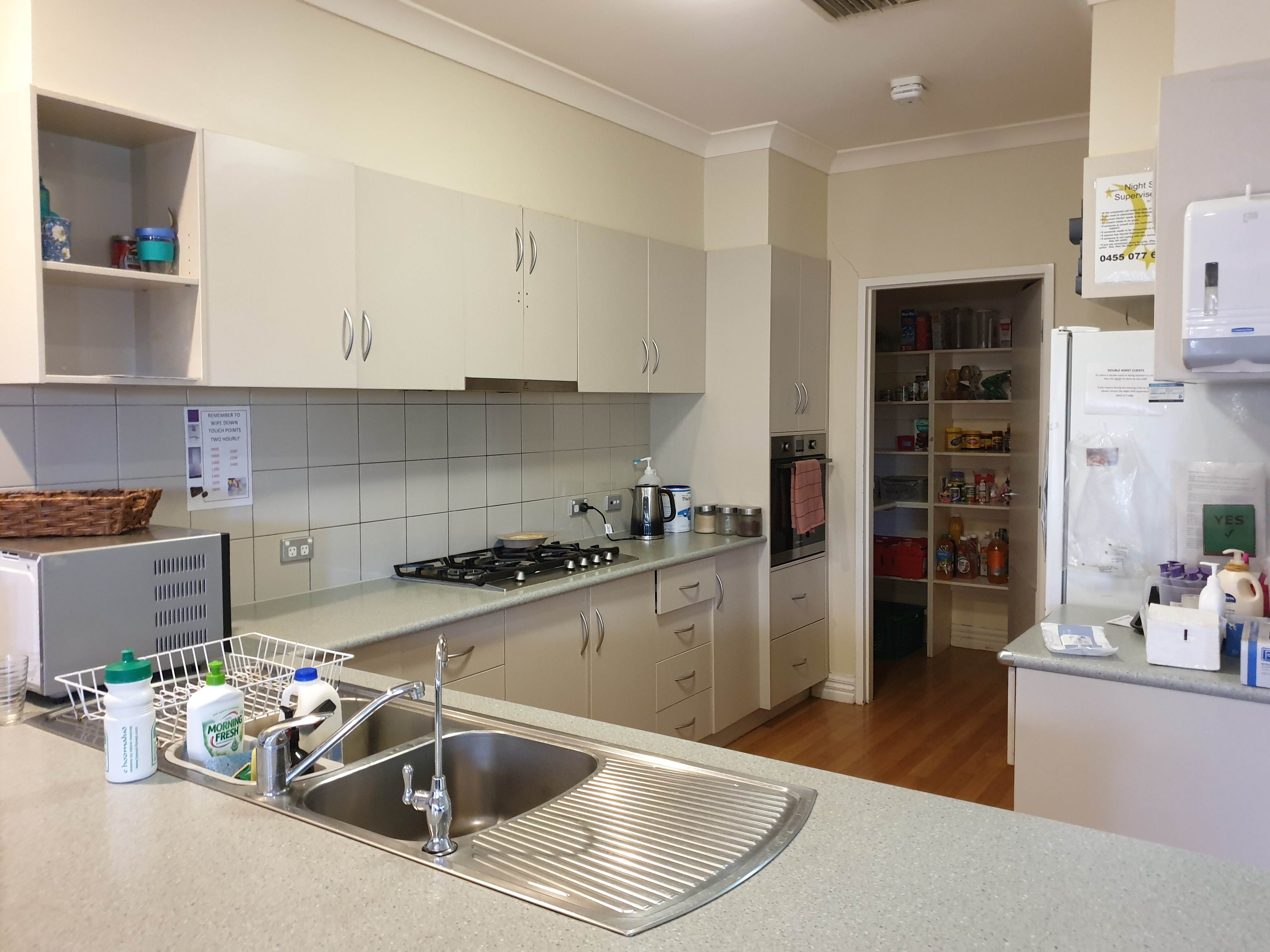 2 bedrooms available - High Physical Support - Shared Accommodation — Home image 6