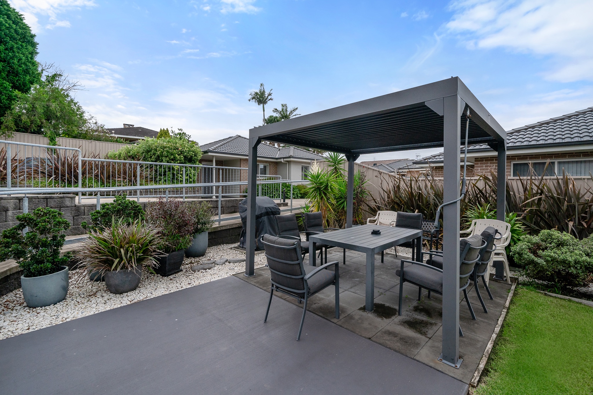 Gorokan SDA & SIL Homes with BBQ Area, Gardens and On-Site Accessible Vehicle — Home image 3
