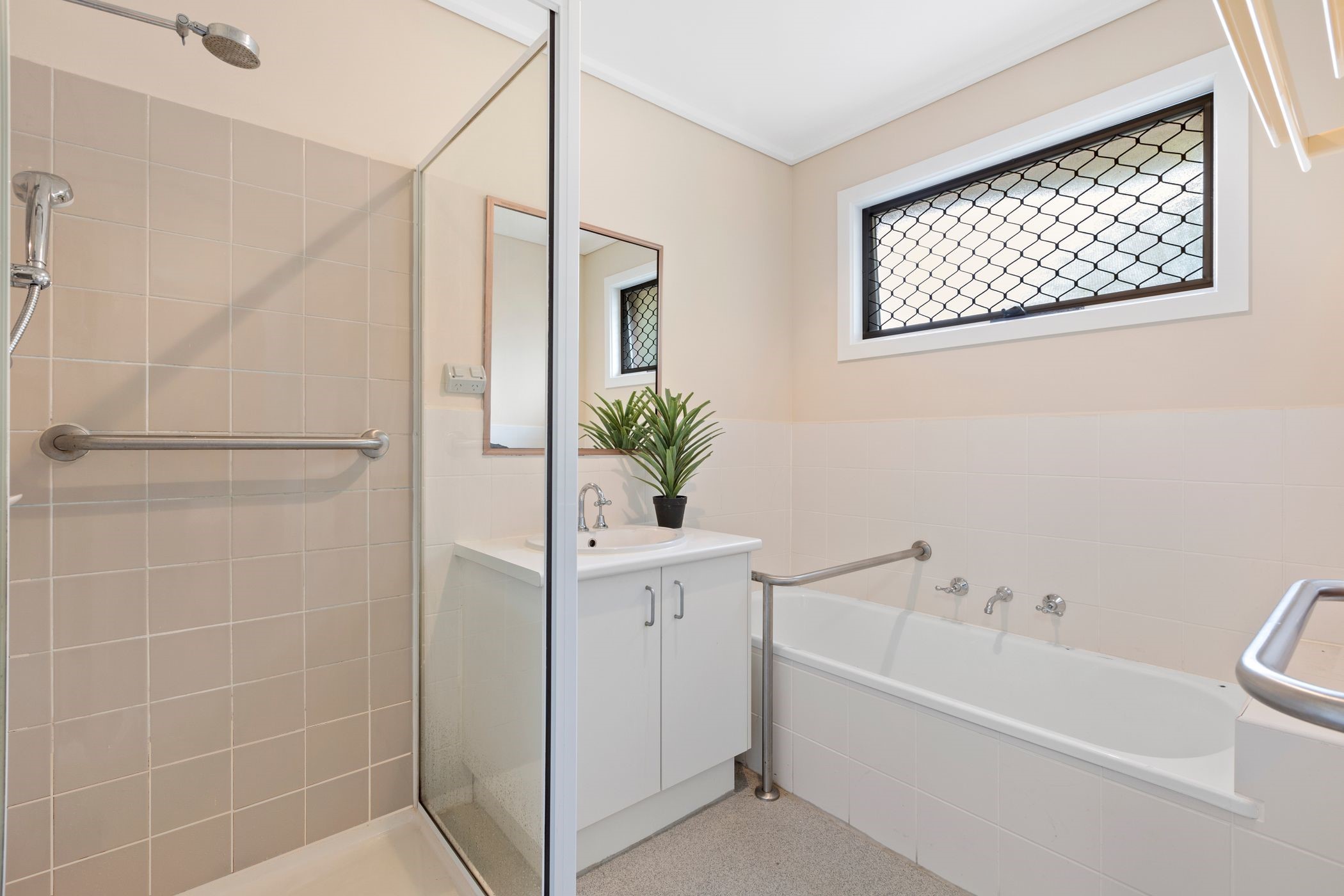 Welcoming home conveniently located Wantirna South — Home image 7