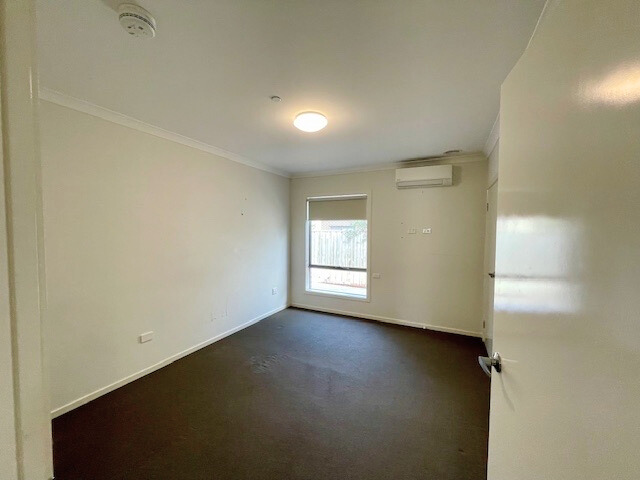 CLIFTON, Tarneit, VIC - IL (Male Only) — Home image 3