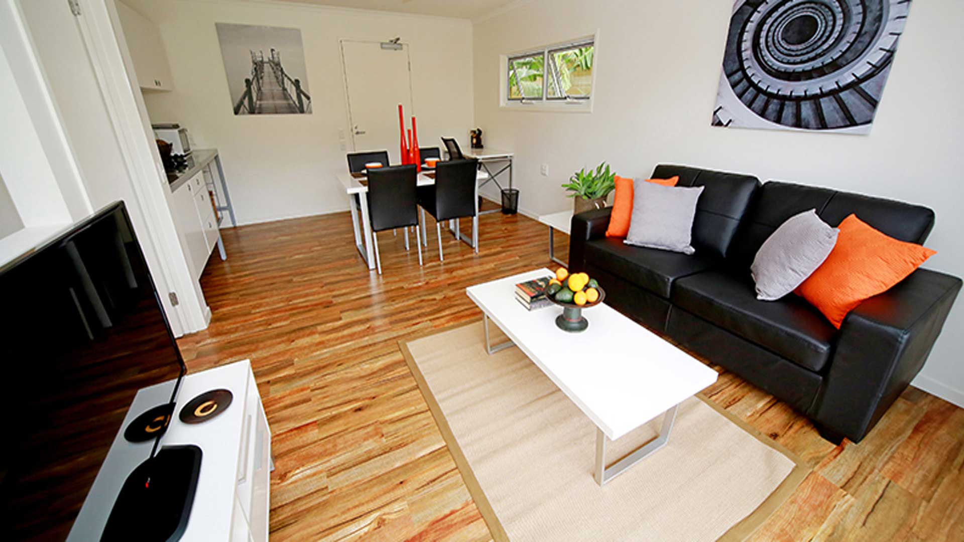 2-storey house in Byron Bay — Home image 3