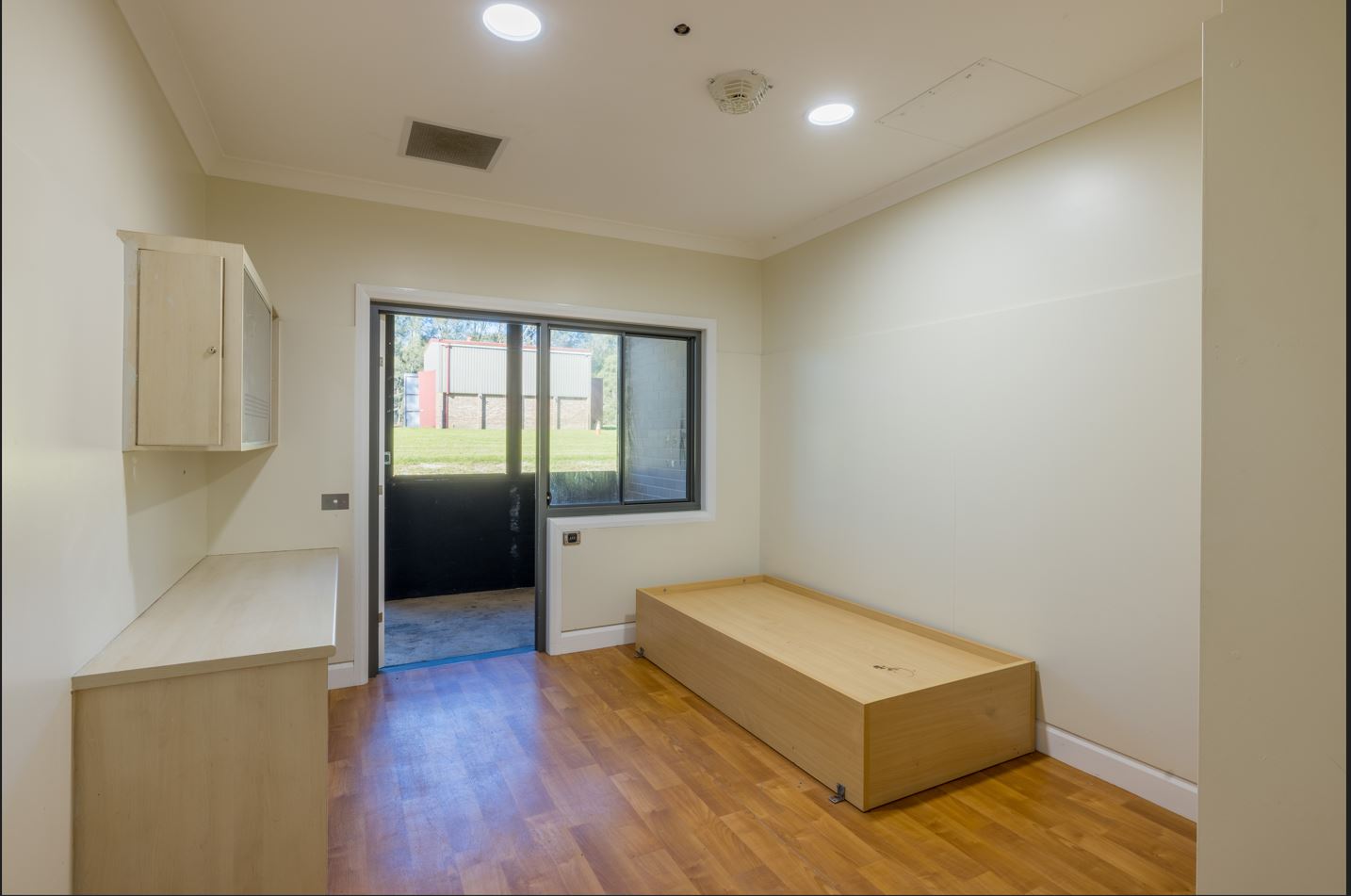 Accessible and Spacious Living with 2 Vacancies at Rossmore — Home image 5