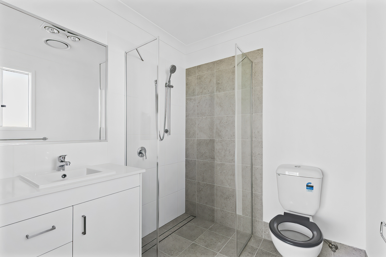 CABOOLTURE QLD – IMPROVED LIVEABILITY HOUSE — Home image 6