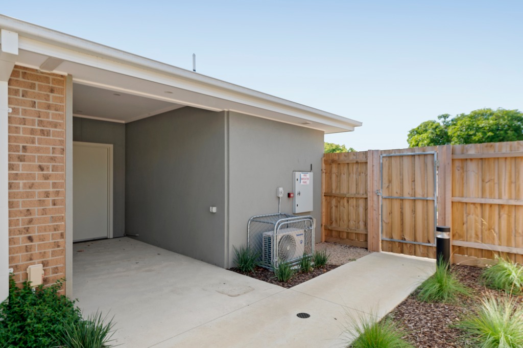 Noble Park (Smith Street) — Home image 8
