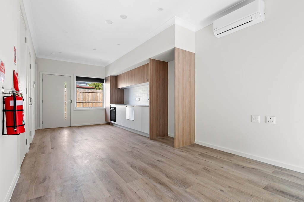 Noble Park (Smith Street) — Home image 12