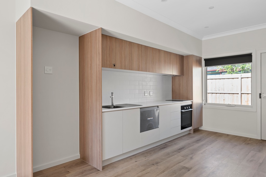 Noble Park (Smith Street) — Home image 19