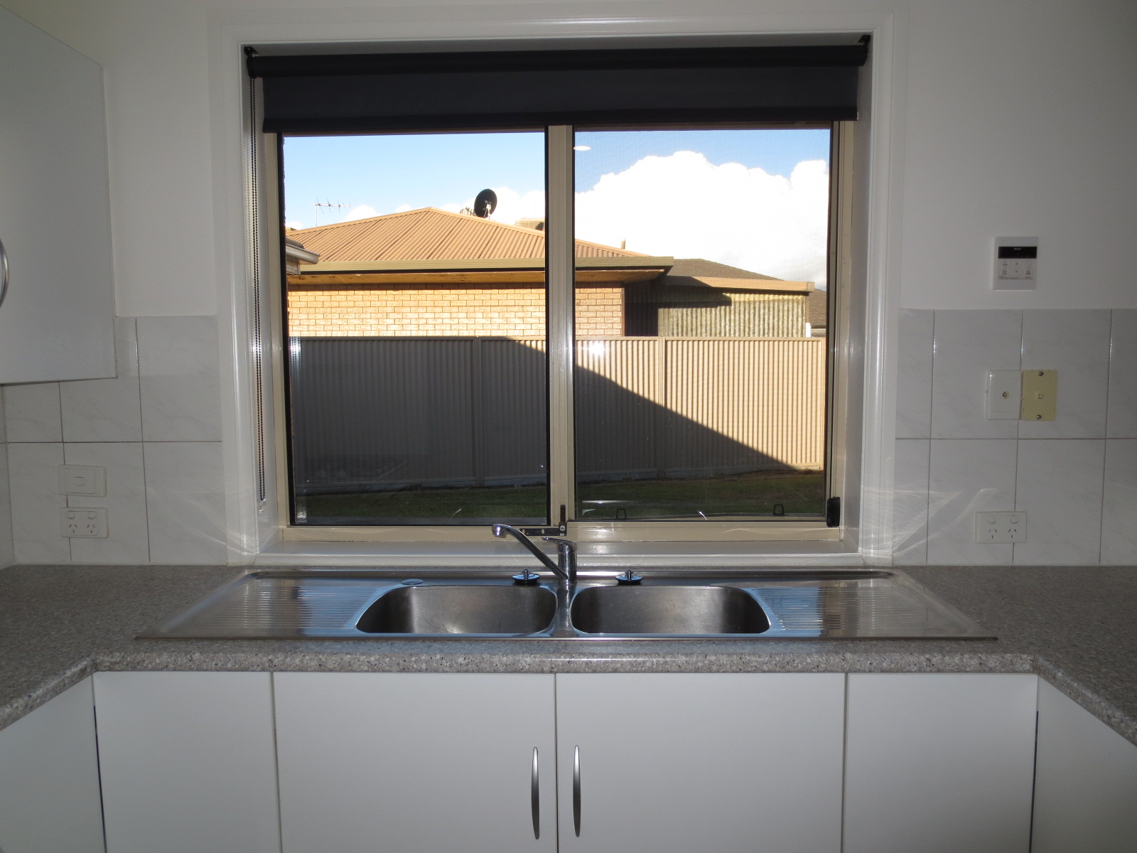 Lovely Ferryden Park Home - join two other males 1:3 SIL — Home image 9