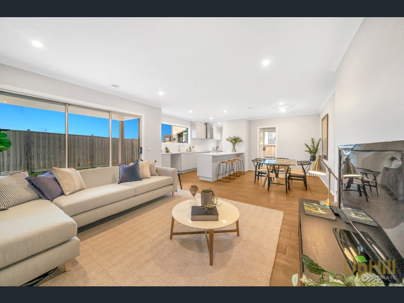 30 Greenwich Drive, Berwick 3806 — Home image 7