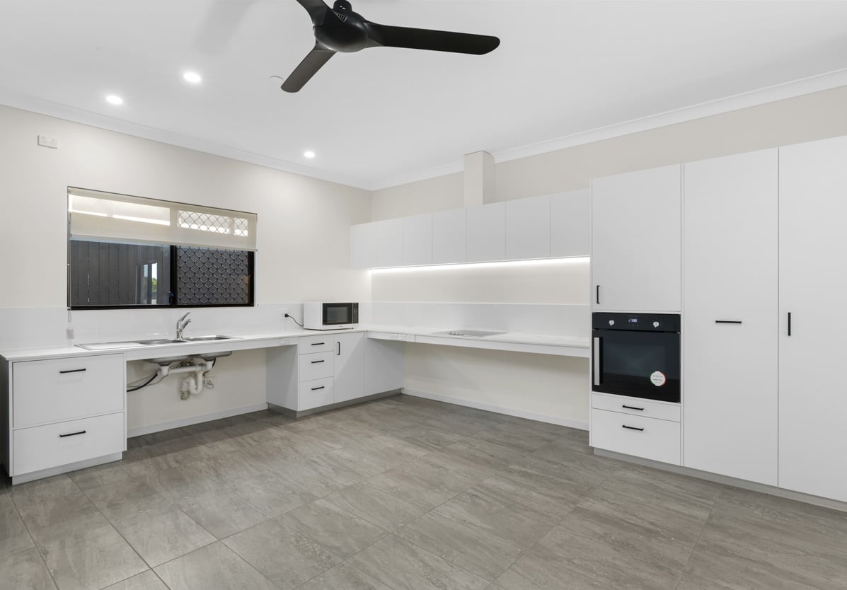 2 and 3 bedroom house in Mareeba — Home image 6