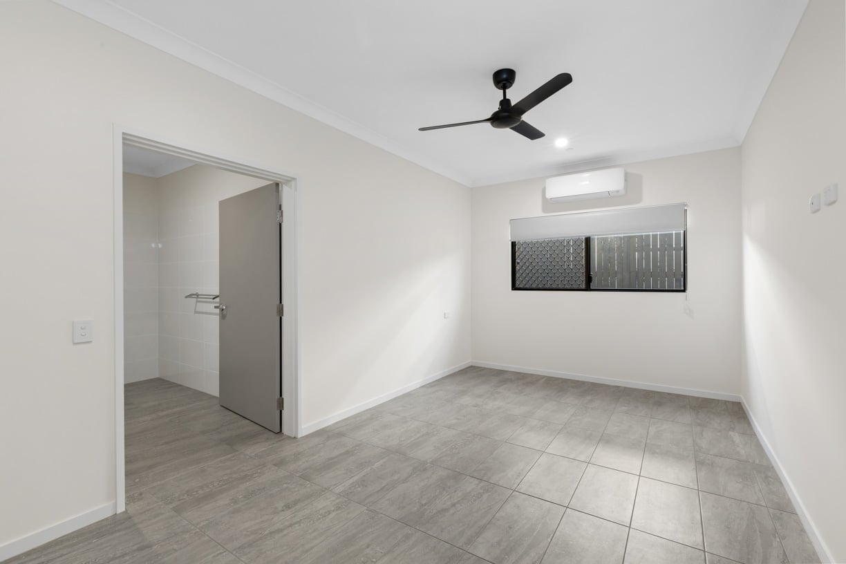 2 and 3 bedroom house in Mareeba — Home image 9