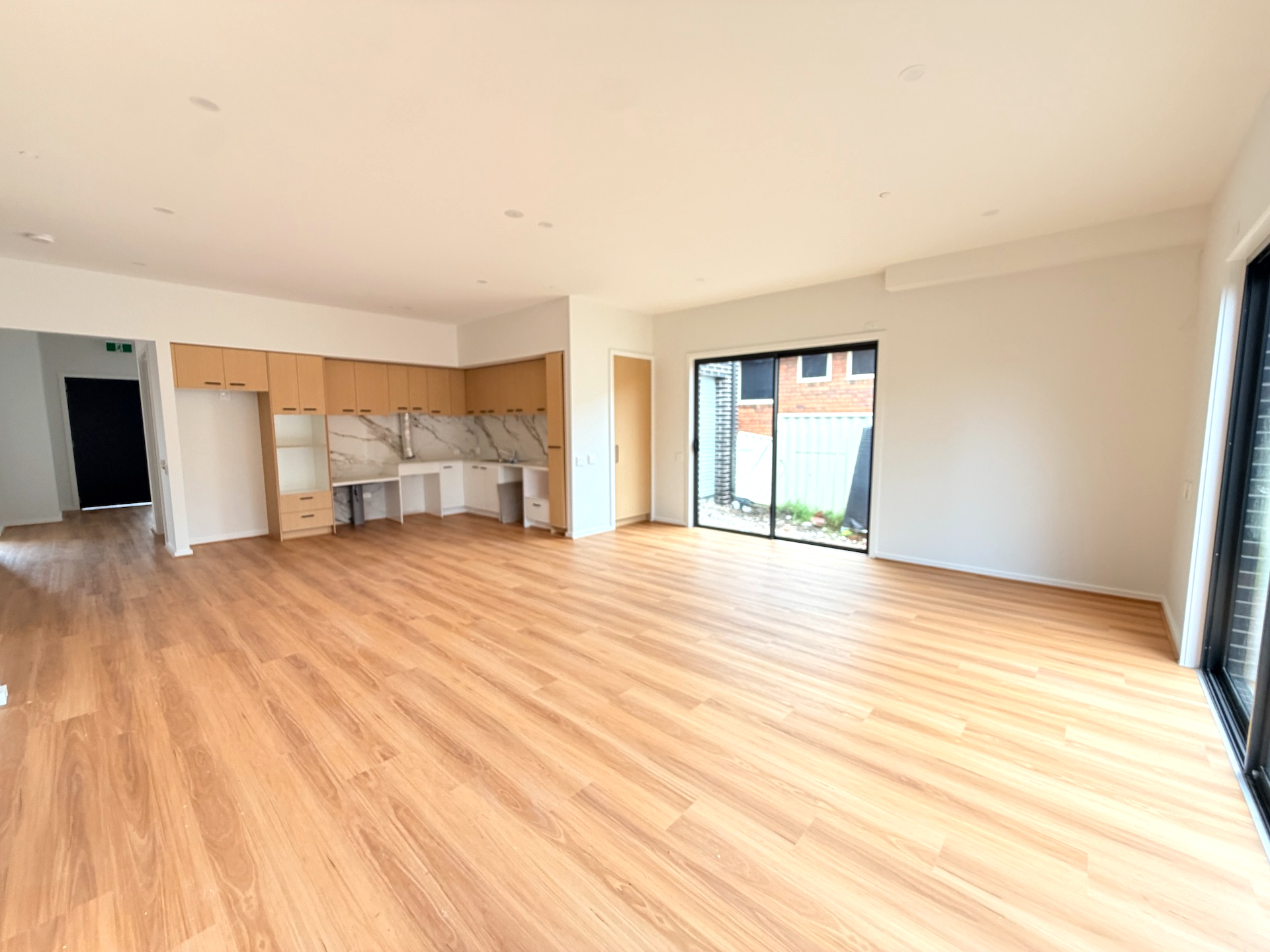 Modern 2+OOA HPS SDA Home in Noble Park - Ready for move-in on 6 July in Noble Park