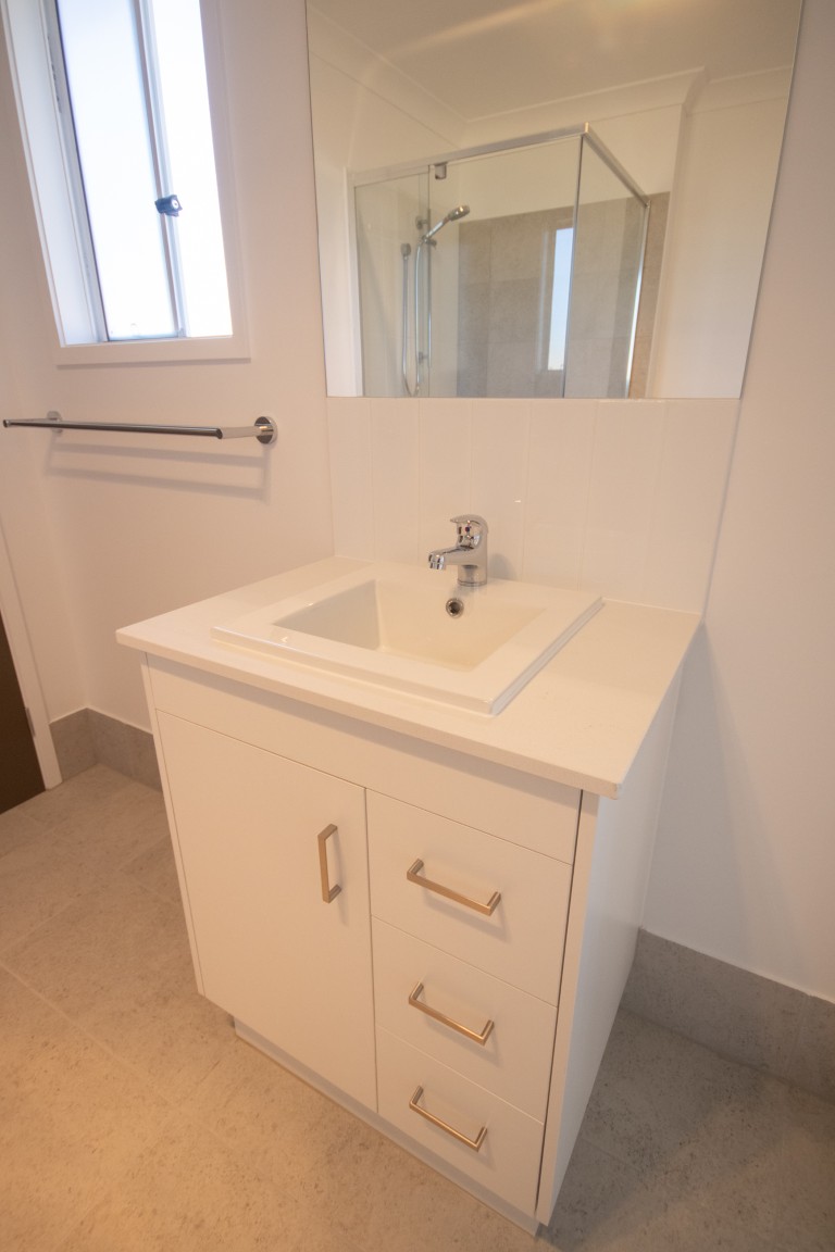 4 BR Improved Livability Home OOA- Torquay, Hervey Bay — Home image 15