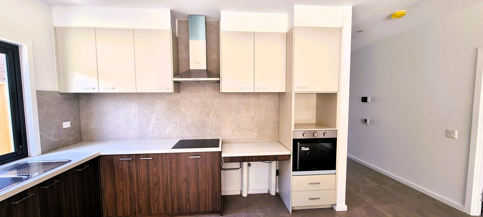 Brand New SDA HPS Home in Manor Lakes, Bring your own supports! — Home image 5